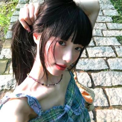 手提箱女郎